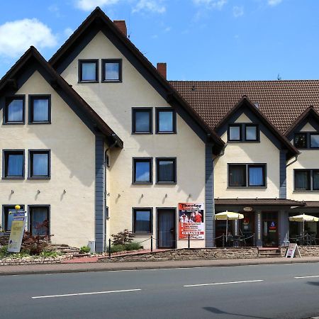 Hotel Vier Spitzen Lauenforde Bagian luar foto