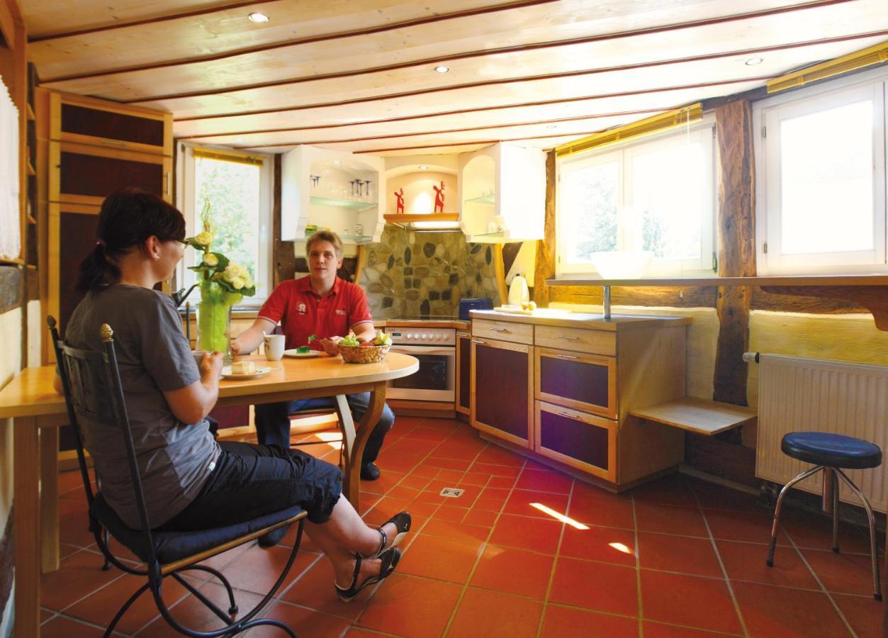 Hotel Vier Spitzen Lauenforde Bagian luar foto