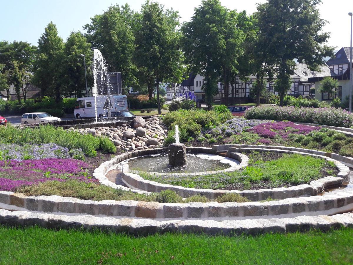 Hotel Vier Spitzen Lauenforde Bagian luar foto